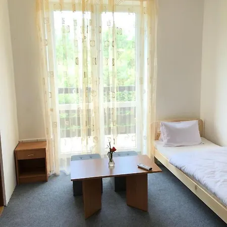 Guest house Lomna *